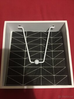 Držák na ubrousky nový - 2