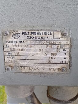 Pila na dřevo - 2