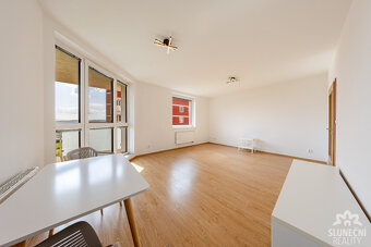 Pronájem bytu 2+kk, 62m², Uherské Hradiště - Derflanská - 2