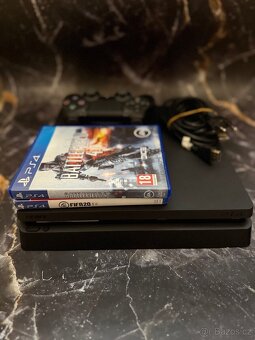 Ps4 slim - 2