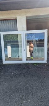 Šest oken - 2