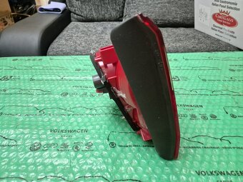 zadní levé vnitřní světlo VW Touran 1T0945093 - 2