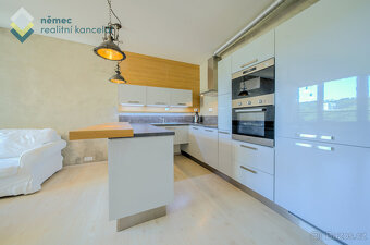 Pronájem, luxusní byt 2+kk s balkonem, 59 m², Praha 8 - Libe - 2