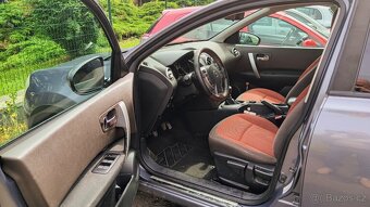 Nissan Qashqai 4x4 2,0L benzin - 2