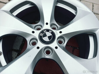 středové krytky BMW 68mm - 2