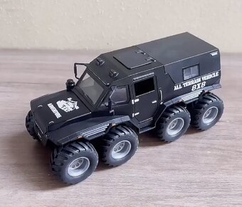 1.20 Avtoros Schamanen 8x8 ATV Armored Car Off-road - 2