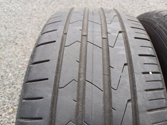 Letní pneu Hankook 215/55/17 94V - 2