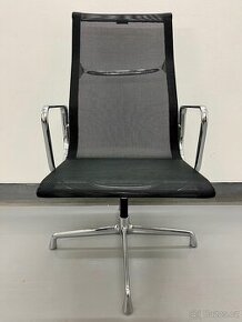 Židle Vitra EA112 - 2