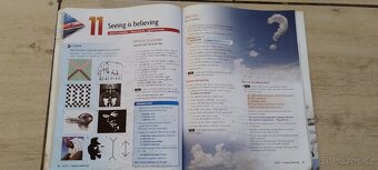 Fourth edition New Headway Intermediate - student's book - 2