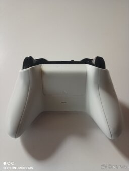 Ovladač Xbox one s - 2