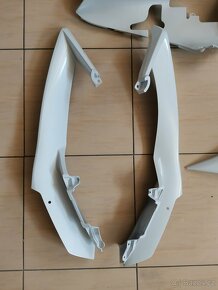 Yamaha YZF-R1 Soubor nových dílů - 2