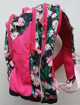 Brašna + penál + 2 knížky - 2