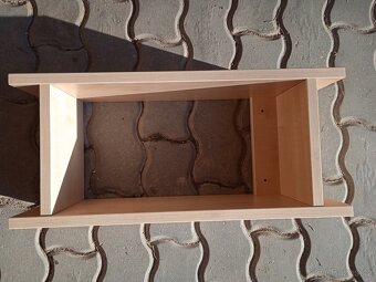 Nástěnná police 1 - 2