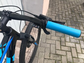 GIANT 27,5  PRO JUNIORY HYDRAULICKÉ BRZDY - 2