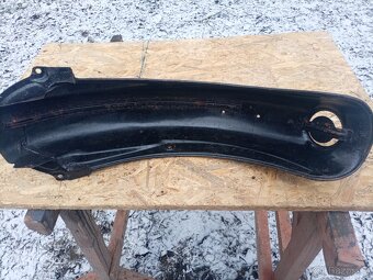 Zadní blatník - 2