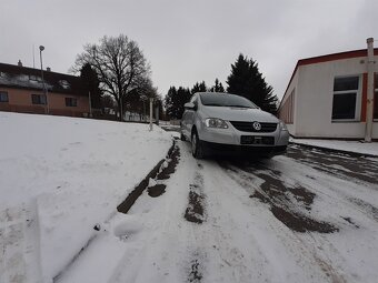 VW FOX 1.2 ,44 KW,KLIMA ,STK 1/2028,ROK 2011 - 2