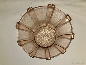 Stará skleněná mísa růžová - 2