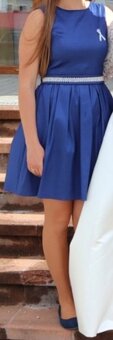 Společenské modré šaty - 2