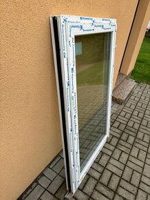 České plastové okno nové 785 x 1325 mm - 2