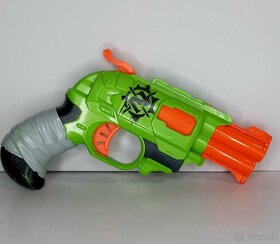 pistole Nerf Zombie Doublestrike - 2