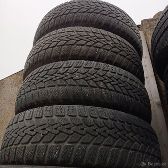 Sadu zimní pneu DUNLOP 185/60 R15 84T - 2