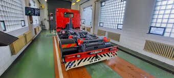 Nosič kontejnerů DAF - 2