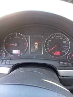 Audi A4 2,7tdi combi b7 - 2