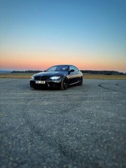 BMW 330D 3L m57 170kw M-packet - 2