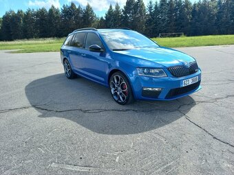 Škoda Octavia Combi RS 2.0 TDI 135 kW 19" XTREME - 2