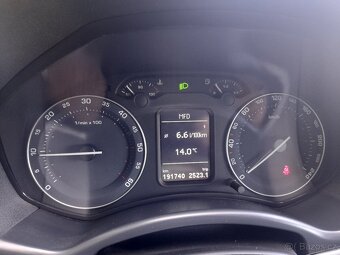 Octavia II Scout 4x4 2.0 tdi 103 kW - 2