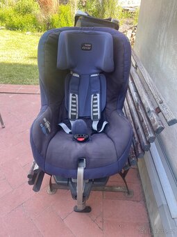 Autosedačka Britax Römer Safefix 9-18 kg - 2