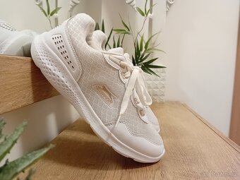 Slazenger dámské tenisky vel. 38 - 2