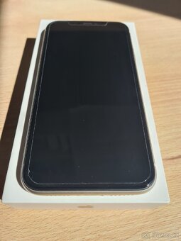 iPhone 11 128GB - 2