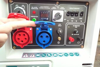 Nová Diesel Elektrocentrála AVR, startér + ATS startuje sama - 2