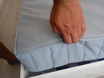 Prodám ložnici, nová matrace i rošt - 2