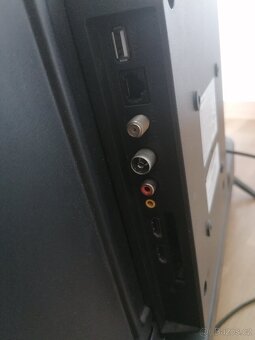 TV Thomson 82" - 2