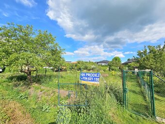 Prodej pozemku 586 m2 osobní vlastnictví, Odolena Voda – ide - 2