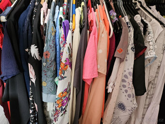 Prodám 12 pytlů secondhandu 1x pytel 1299 ,- mix velikostí - 2
