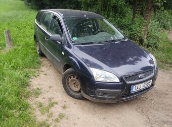 Ford Focus kombi 1 . 6 - 2