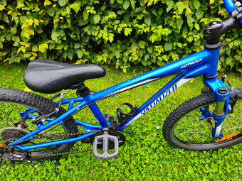 Dětské 20" horské hliníkové kolo SPECIALIZED, rám 10" - 2