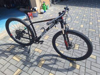 Superior Race XP 2020 vel. M.(17,5) - 2