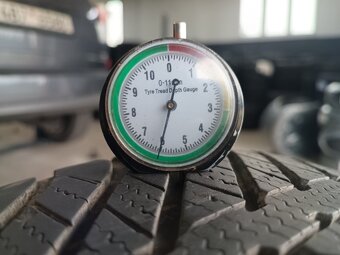 225/50 R17 GOODYEAR (4919). - 2