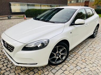 Volvo V40 2.0i T3 MANUÁL OCEAN RACE VÝHŘEV SERVISKA - 2