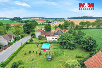 Prodej pozemku k bydlení v Češově - 2