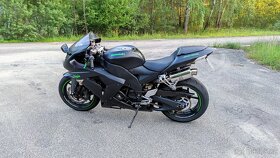 Kawasaki ZX-10R Ninja 2006 rozprodám na díly - 2