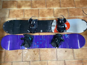 2x snowboard 150 a 158 cm boty 38 43 a komplet příslušenství - 2