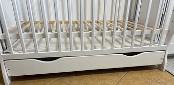 Dětská postýlka + šuplíkem - 2