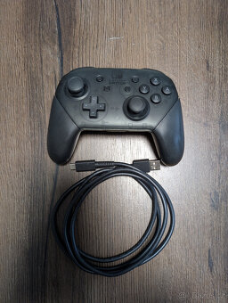 Nintendo Switch Pro Controller (NSP140) - 2