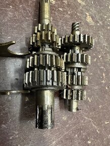 kompletní prevodovka + vidličky JAWA ČZ 125 175 250 ZARUKA - 2