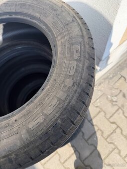 235/65 R16C - 2